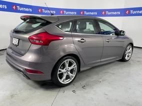 Photo '7' of Ford Focus