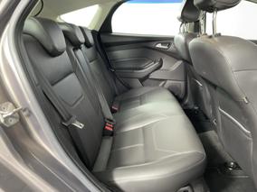 Photo '20' of Ford Focus
