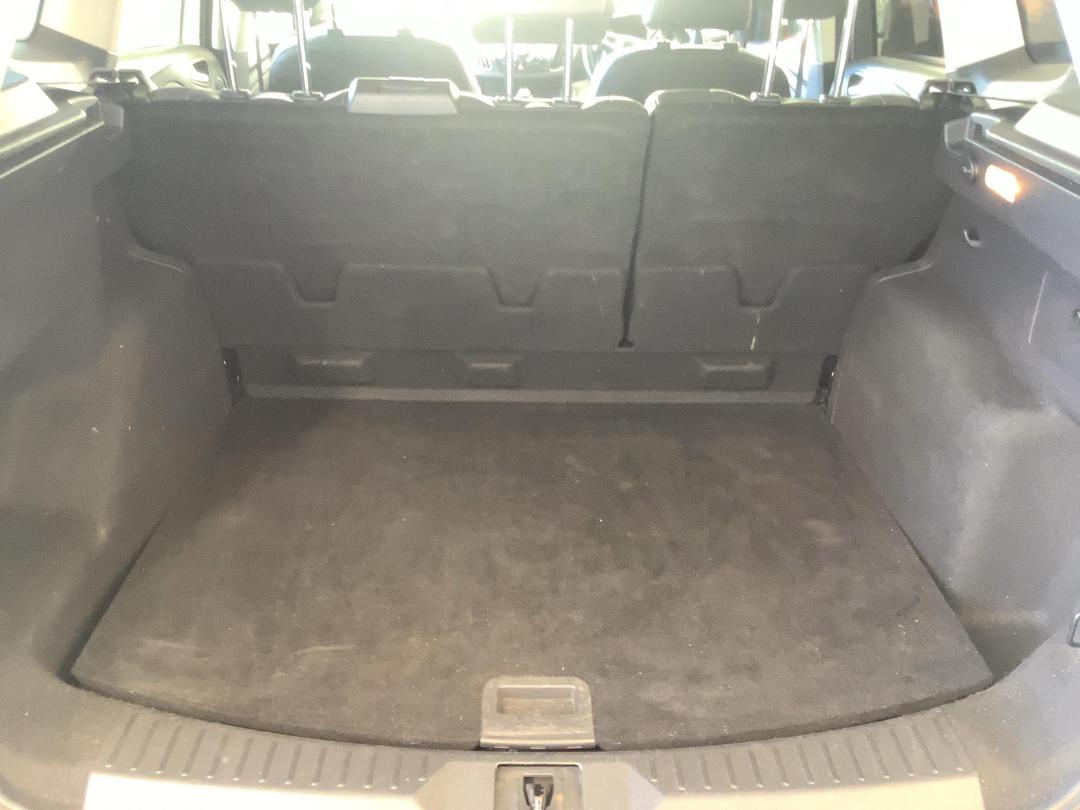 Photo '10' of Ford Kuga