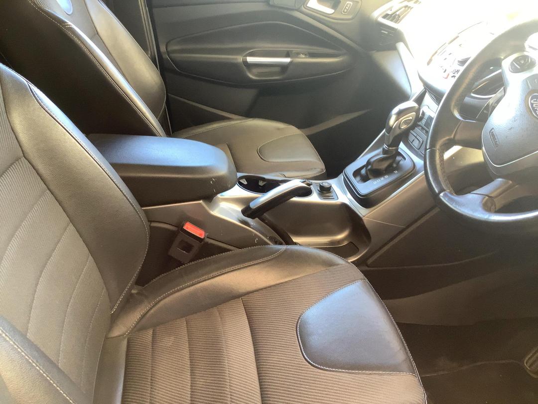 Photo '16' of Ford Kuga