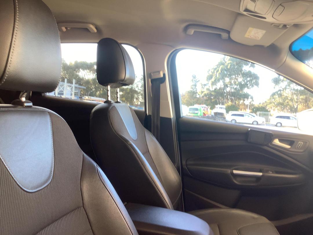 Photo '17' of Ford Kuga