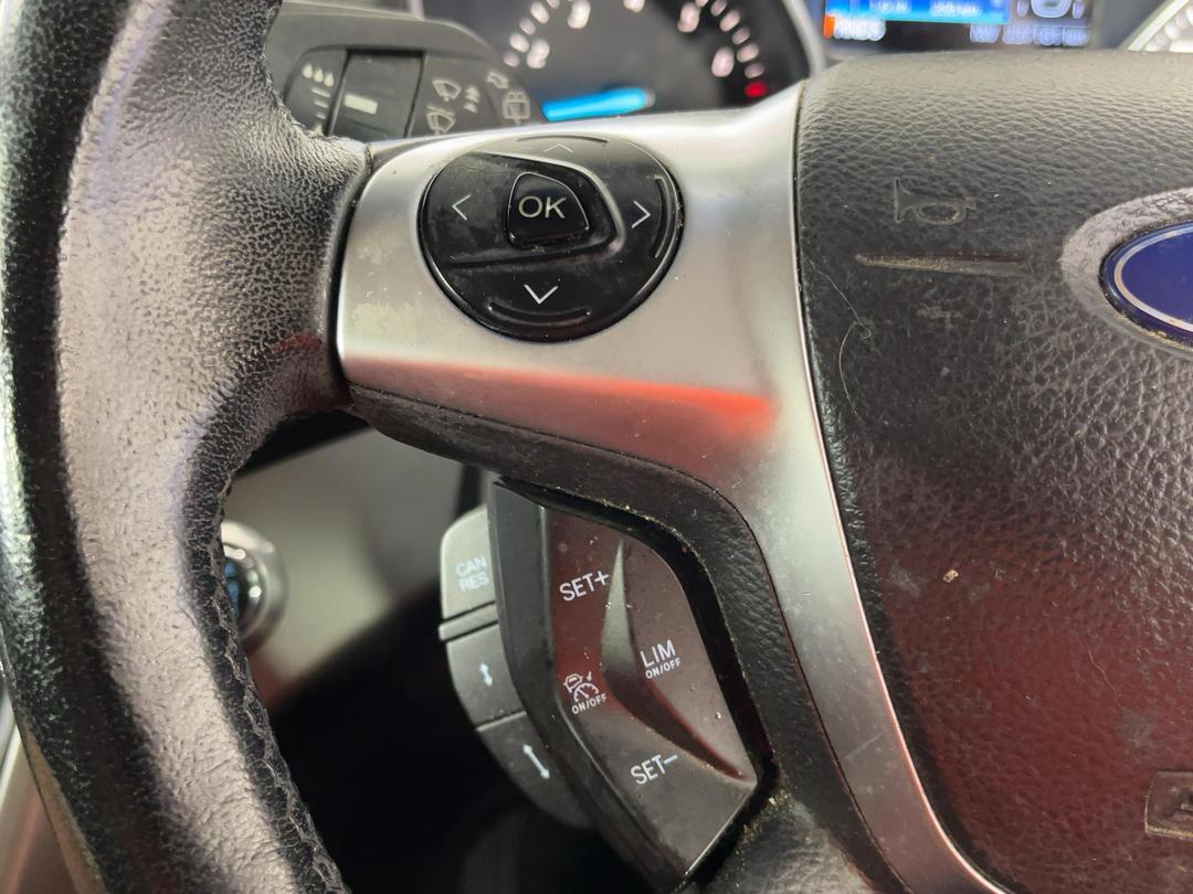 Photo '23' of Ford Kuga