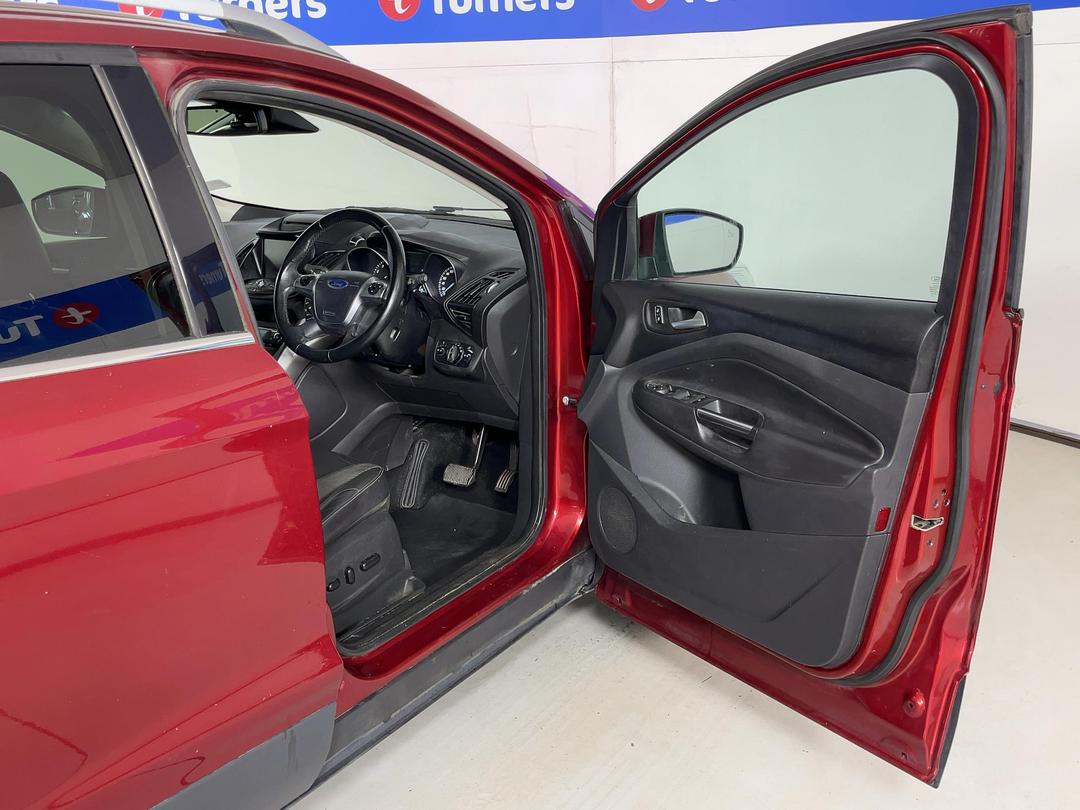 Photo '15' of Ford Kuga