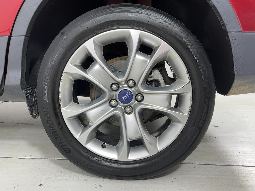 Photo '11' of Ford Kuga