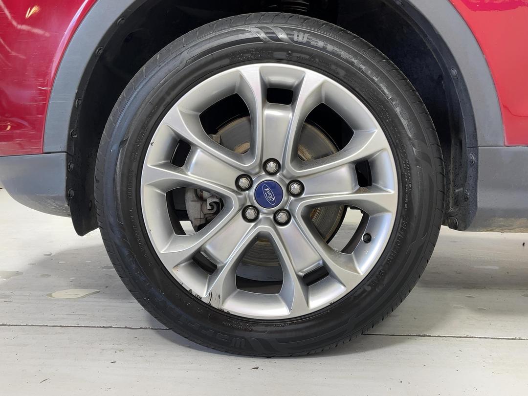 Photo '10' of Ford Kuga