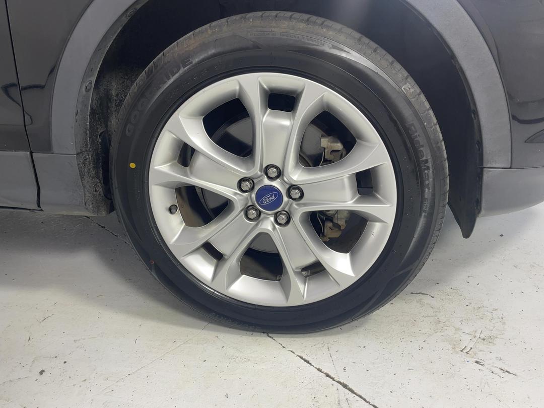 Photo '9' of Ford Kuga