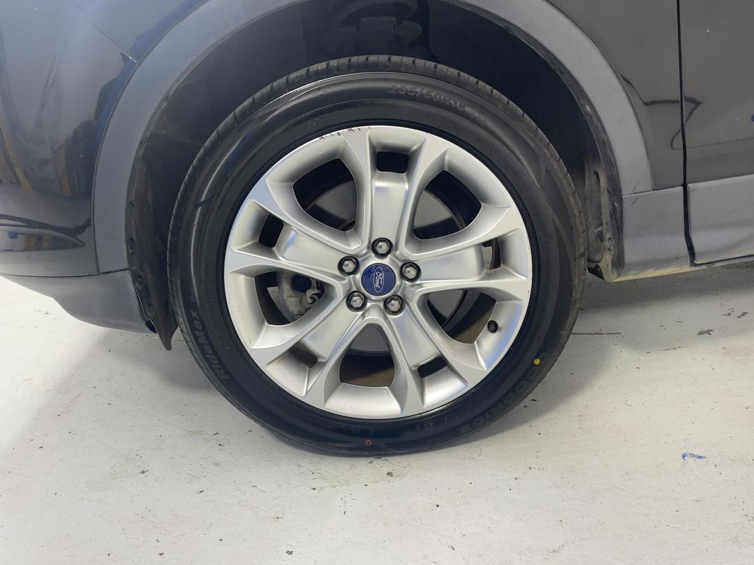 Photo '10' of Ford Kuga