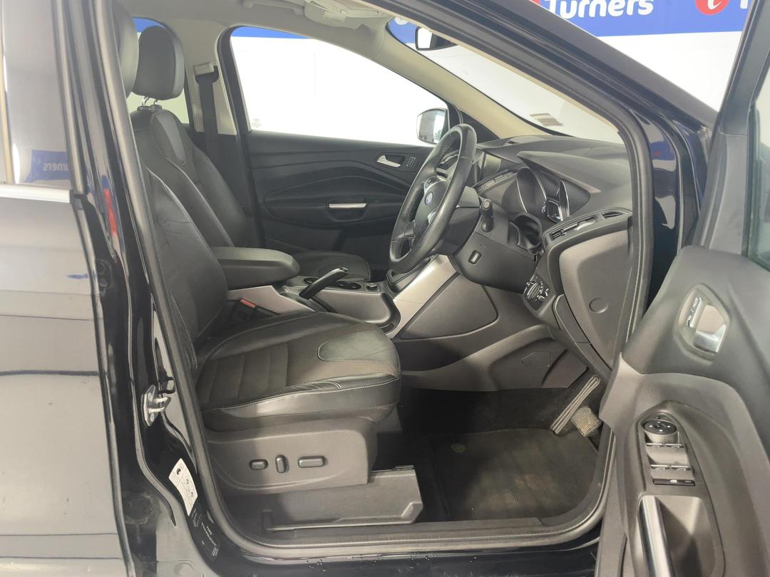 Photo '16' of Ford Kuga