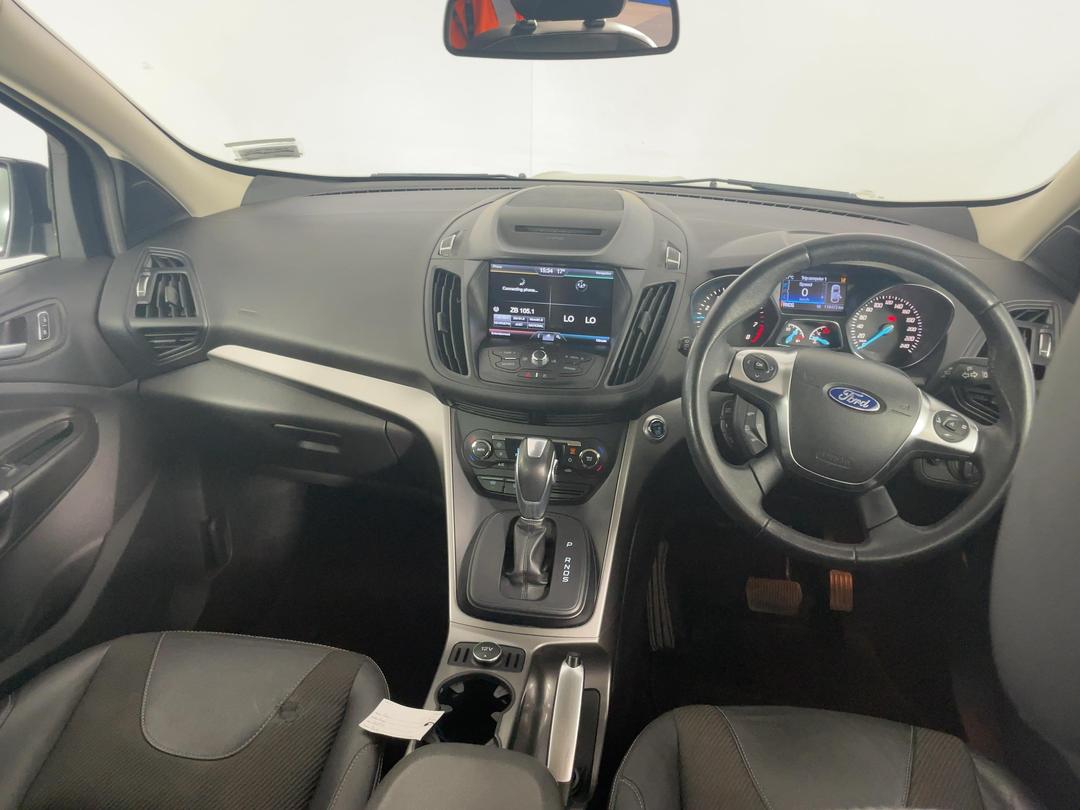 Photo '17' of Ford Kuga