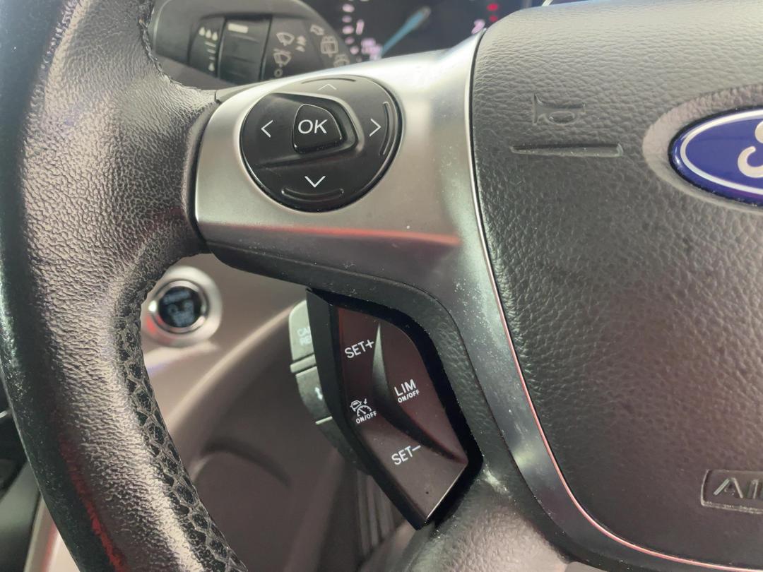 Photo '24' of Ford Kuga