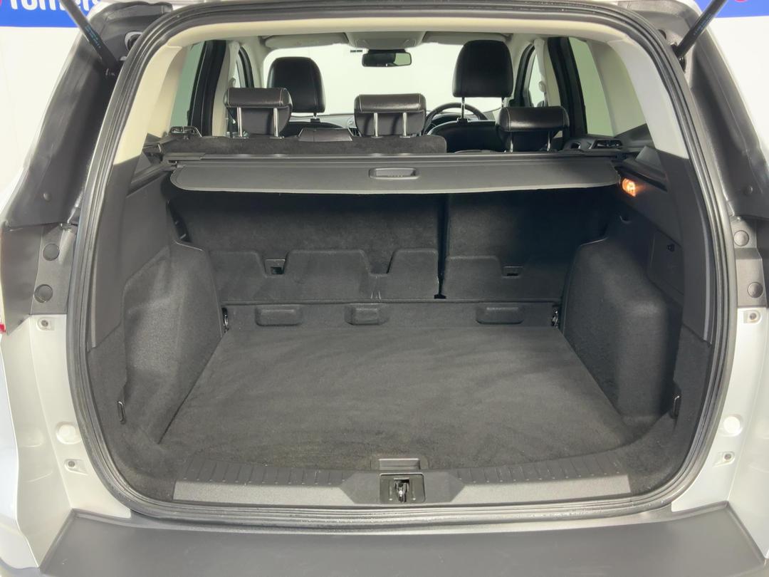 Photo '14' of Ford Kuga