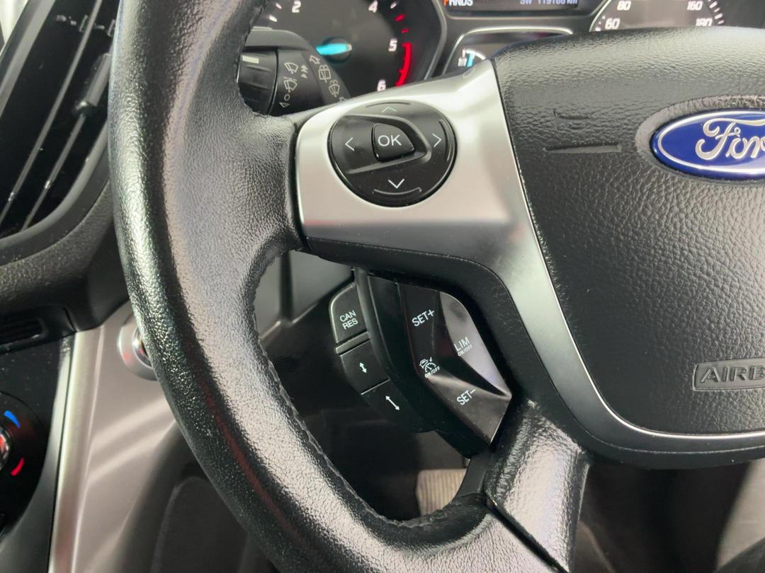 Photo '23' of Ford Kuga