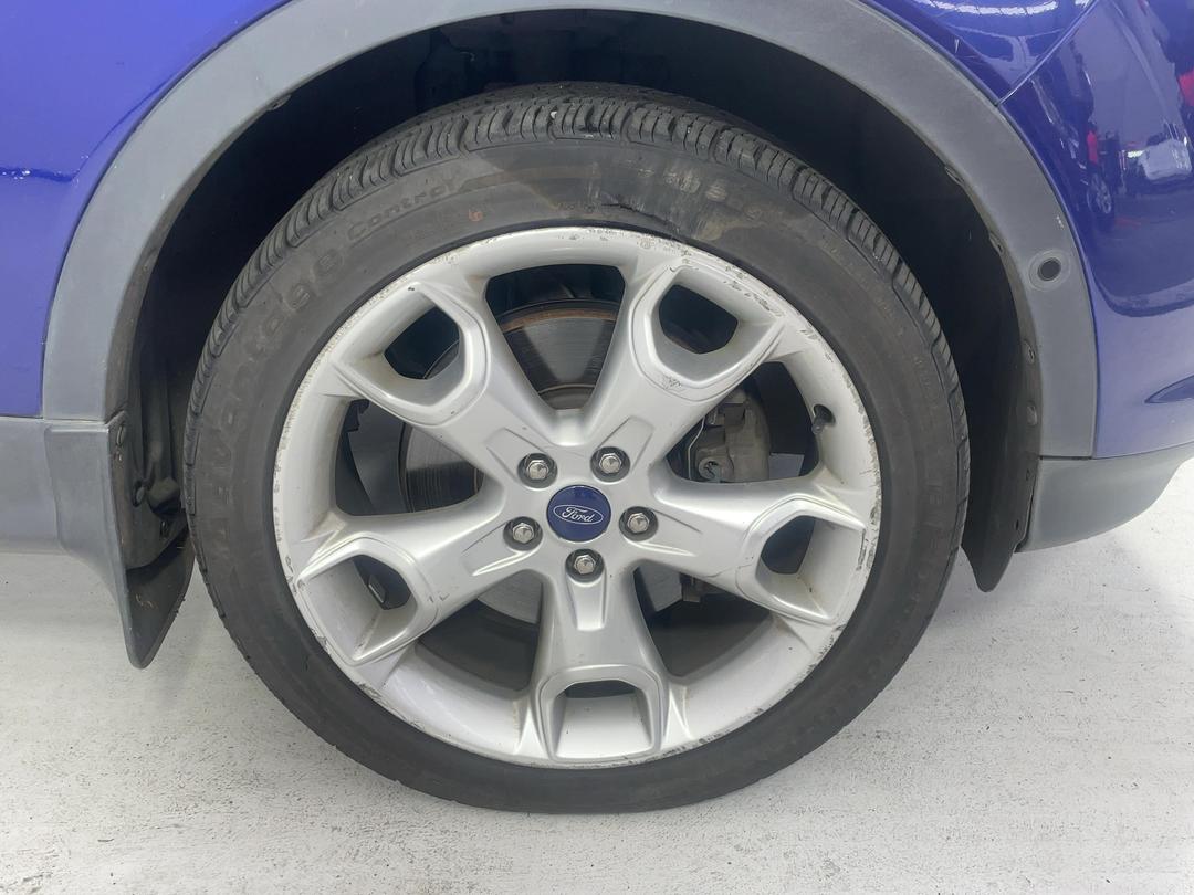 Photo '2' of Ford Kuga Titanium AWD Diesel Photo '2' of Ford Kuga Titanium AWD Diesel