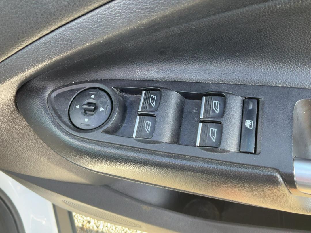 Photo '23' of Ford Kuga