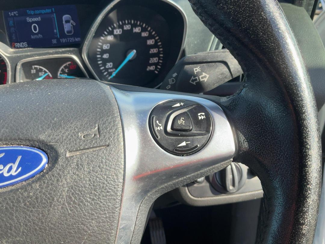 Photo '27' of Ford Kuga
