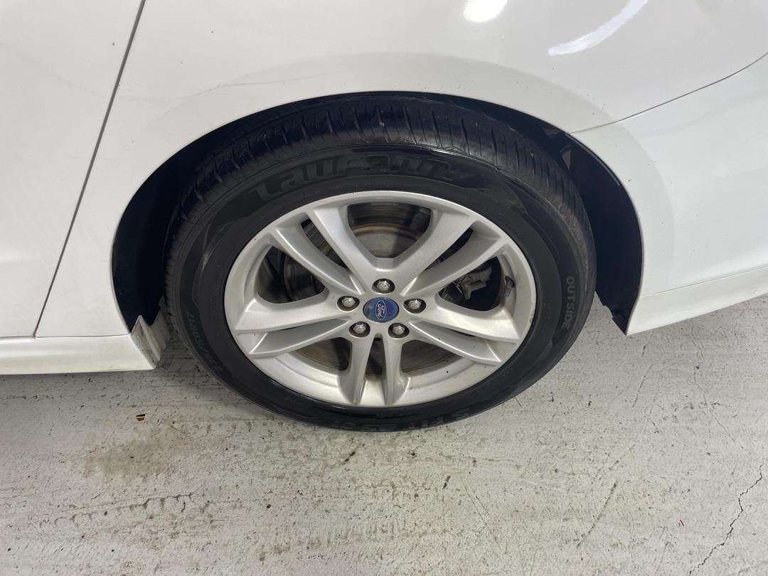 Photo '9' of Ford Mondeo Ambiente WGN Petrol