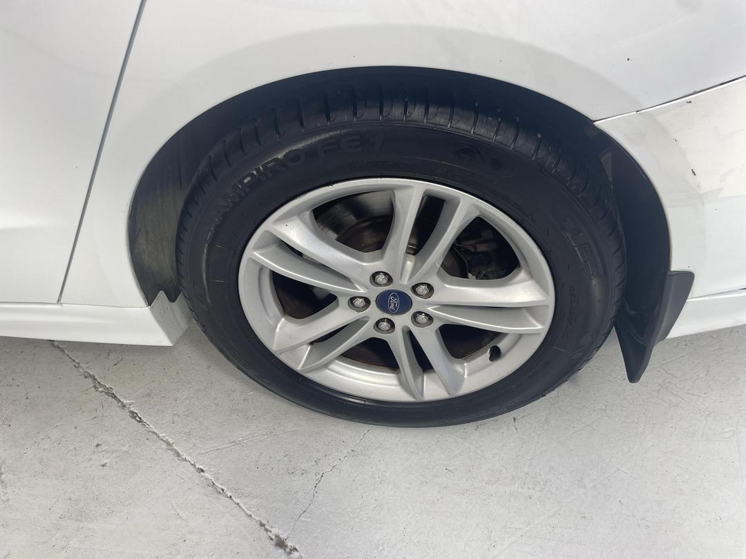 Photo '11' of Ford Mondeo