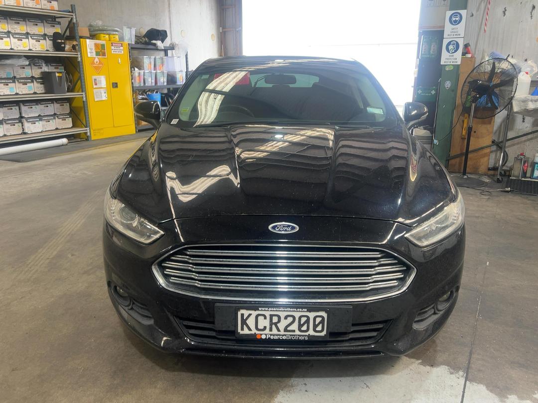 Photo '2' of Ford Mondeo Ambiente 5DR Petrol Photo '2' of Ford Mondeo Ambiente 5DR Petrol