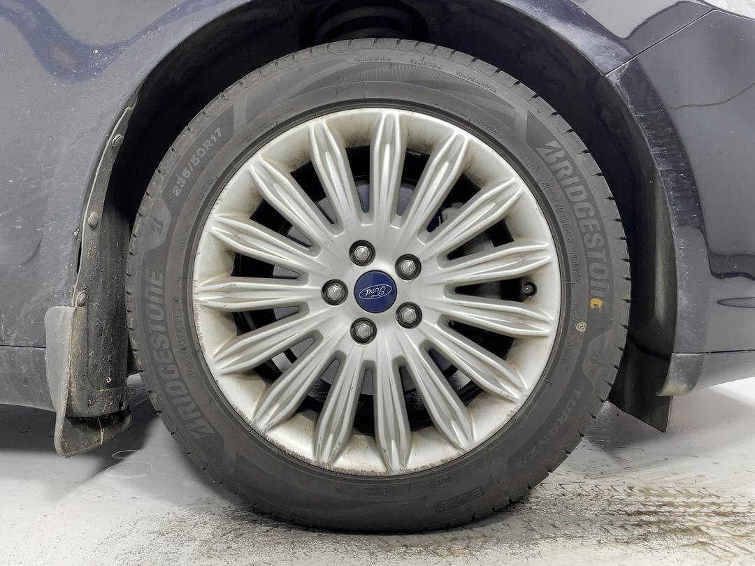 Photo '9' of Ford Mondeo