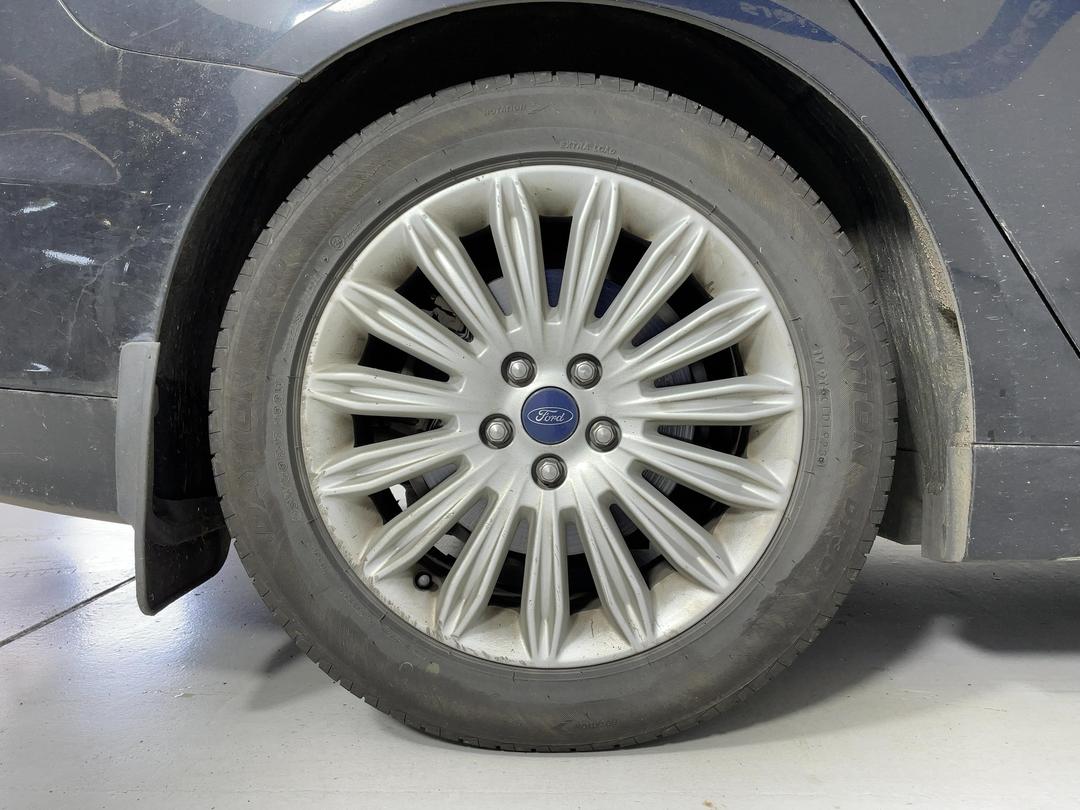 Photo '12' of Ford Mondeo