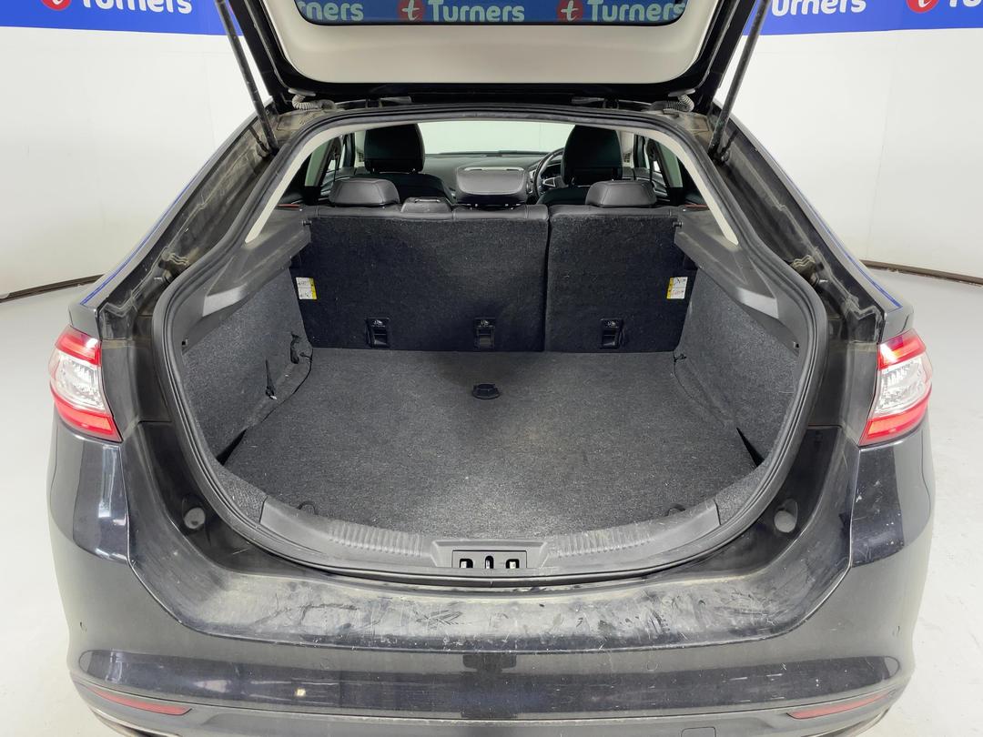 Photo '14' of Ford Mondeo