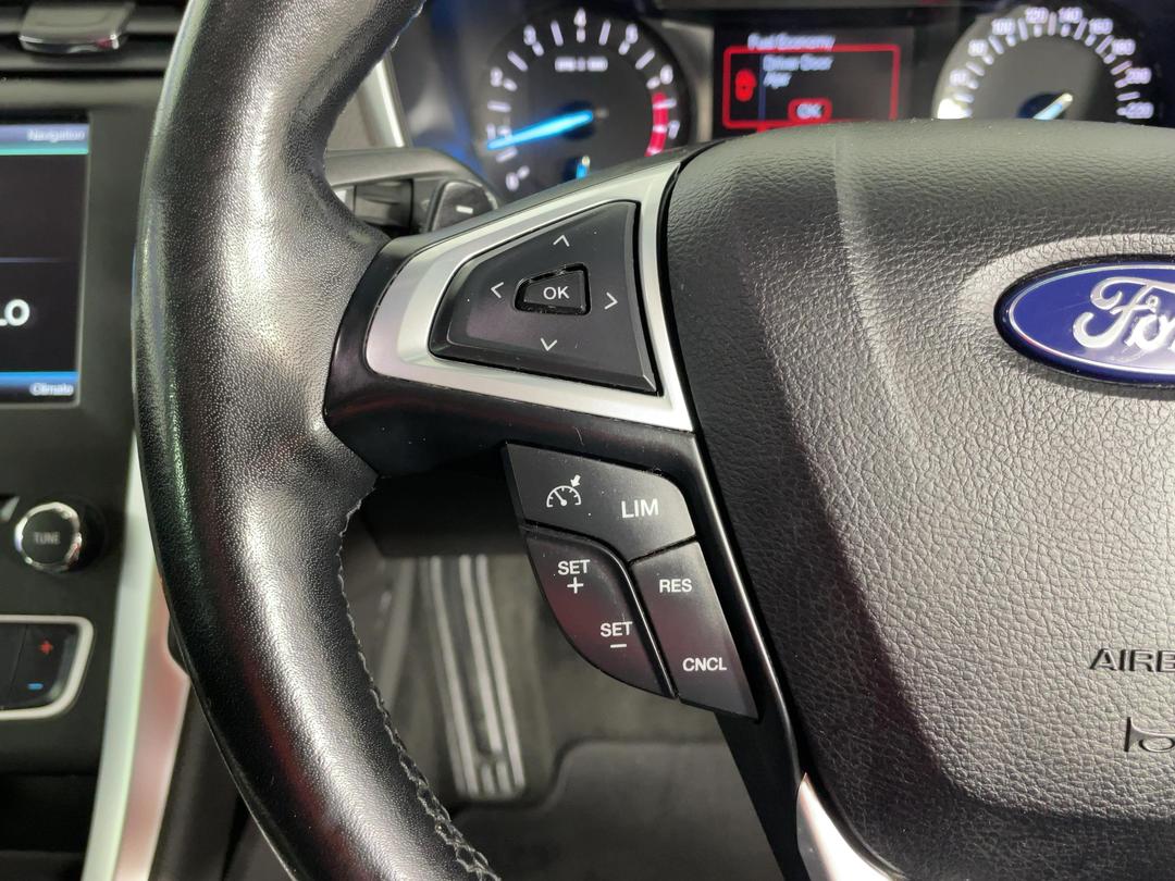 Photo '23' of Ford Mondeo