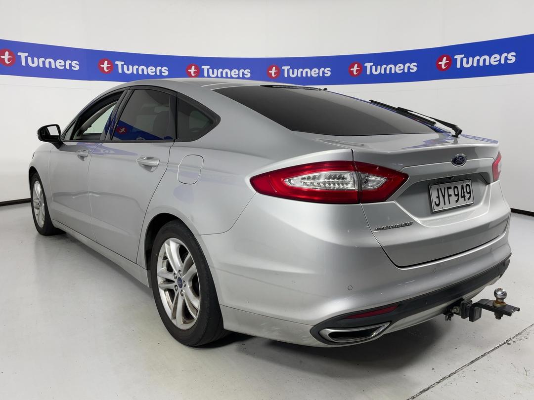 Photo '10' of Ford Mondeo Ambiente 5DR Diesel Photo '10' of Ford Mondeo Ambiente 5DR Diesel
