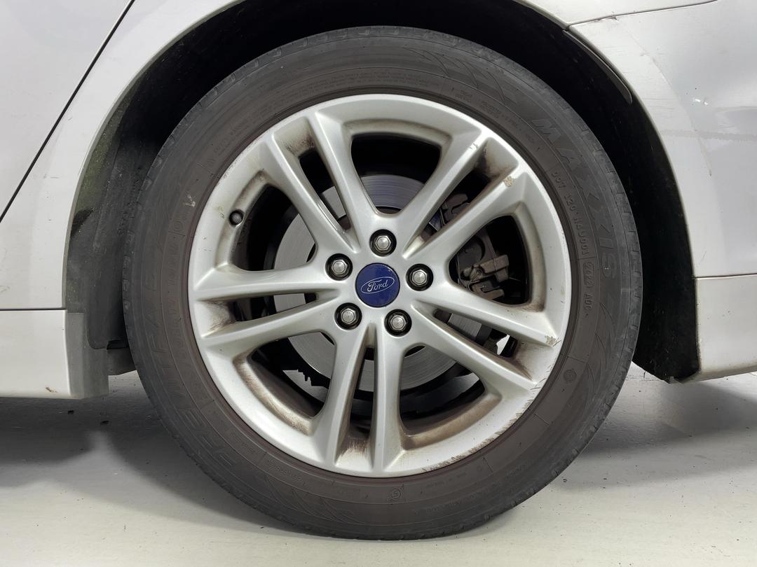 Photo '11' of Ford Mondeo Ambiente 5DR Diesel Photo '11' of Ford Mondeo Ambiente 5DR Diesel