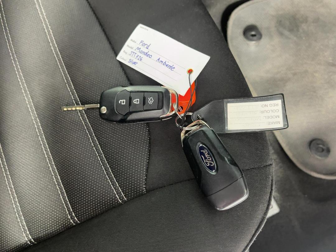 Photo '22' of Ford Mondeo