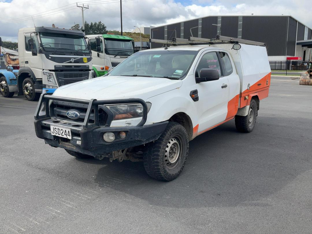 Photo '4' of Ford Ranger XL Super CAB Chassis Photo '4' of Ford Ranger XL Super CAB Chassis