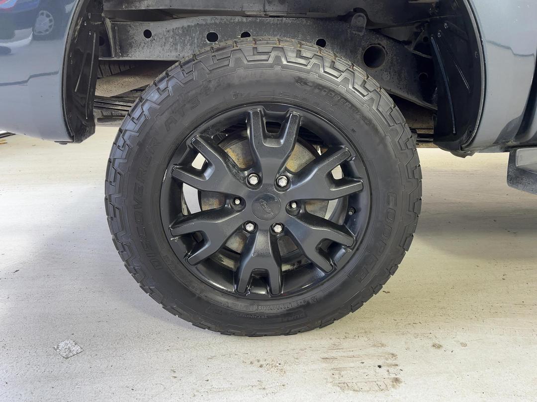 Photo '12' of Ford Ranger