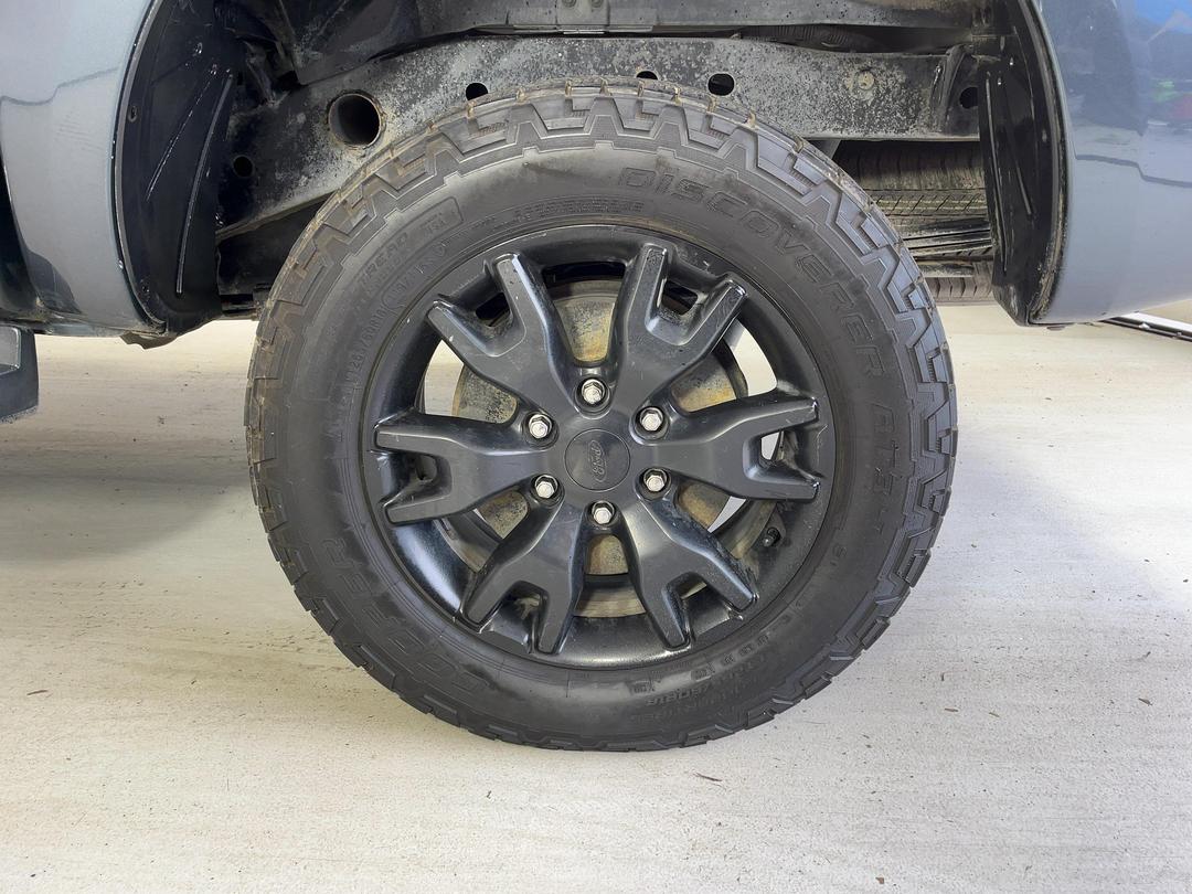 Photo '11' of Ford Ranger