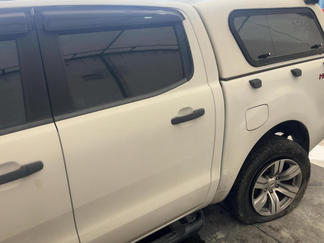Photo '8' of Ford Ranger XL Double CAB W/S A Photo '8' of Ford Ranger XL Double CAB W/S A