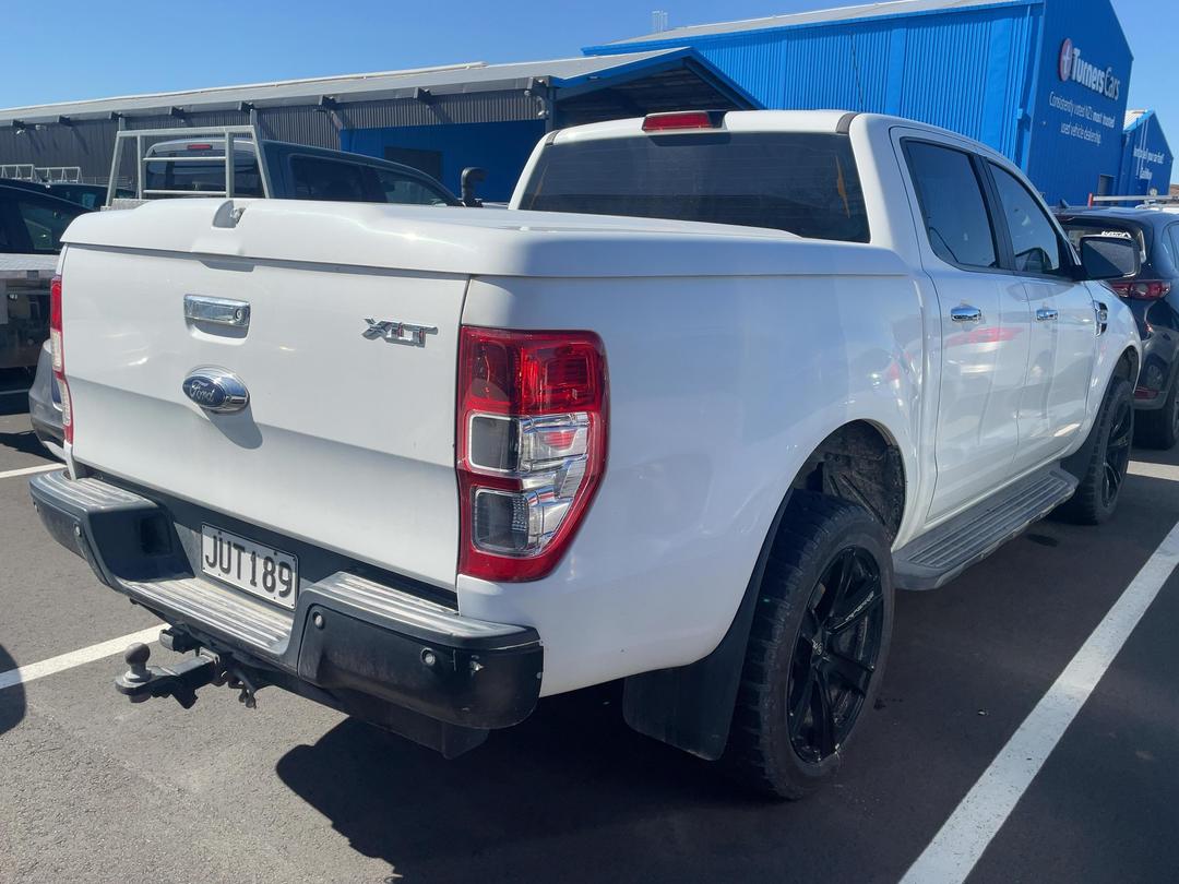 Photo '6' of Ford Ranger XLT Double CAB W/S A Photo '6' of Ford Ranger XLT Double CAB W/S A