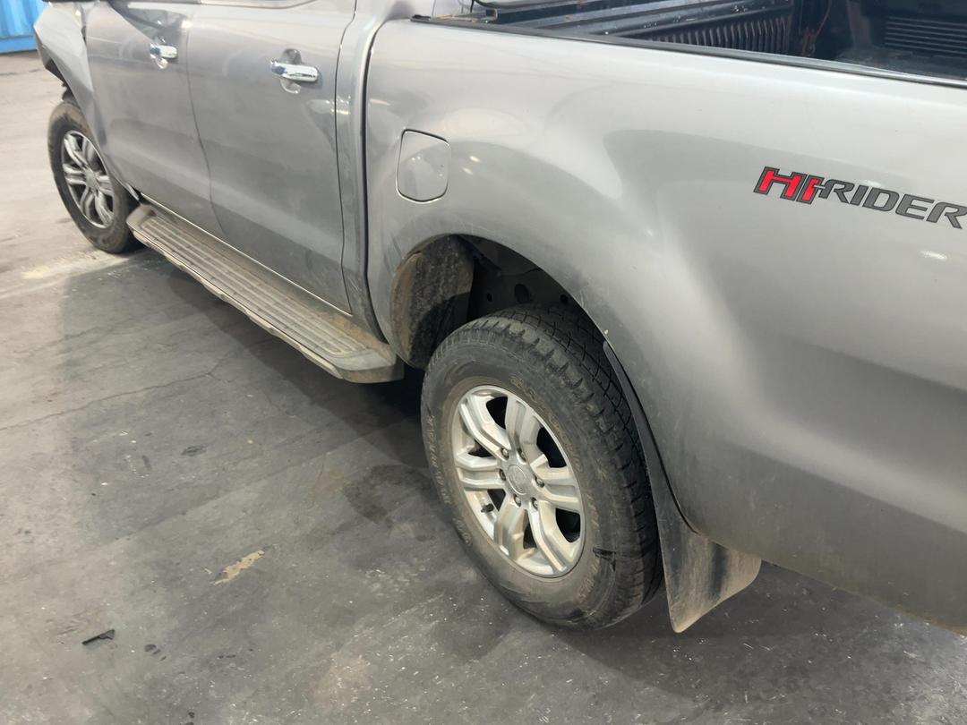 Photo '12' of Ford Ranger XLT Double CAB W/S A Photo '12' of Ford Ranger XLT Double CAB W/S A
