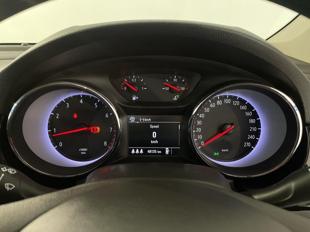 Photo '21' of Holden Astra