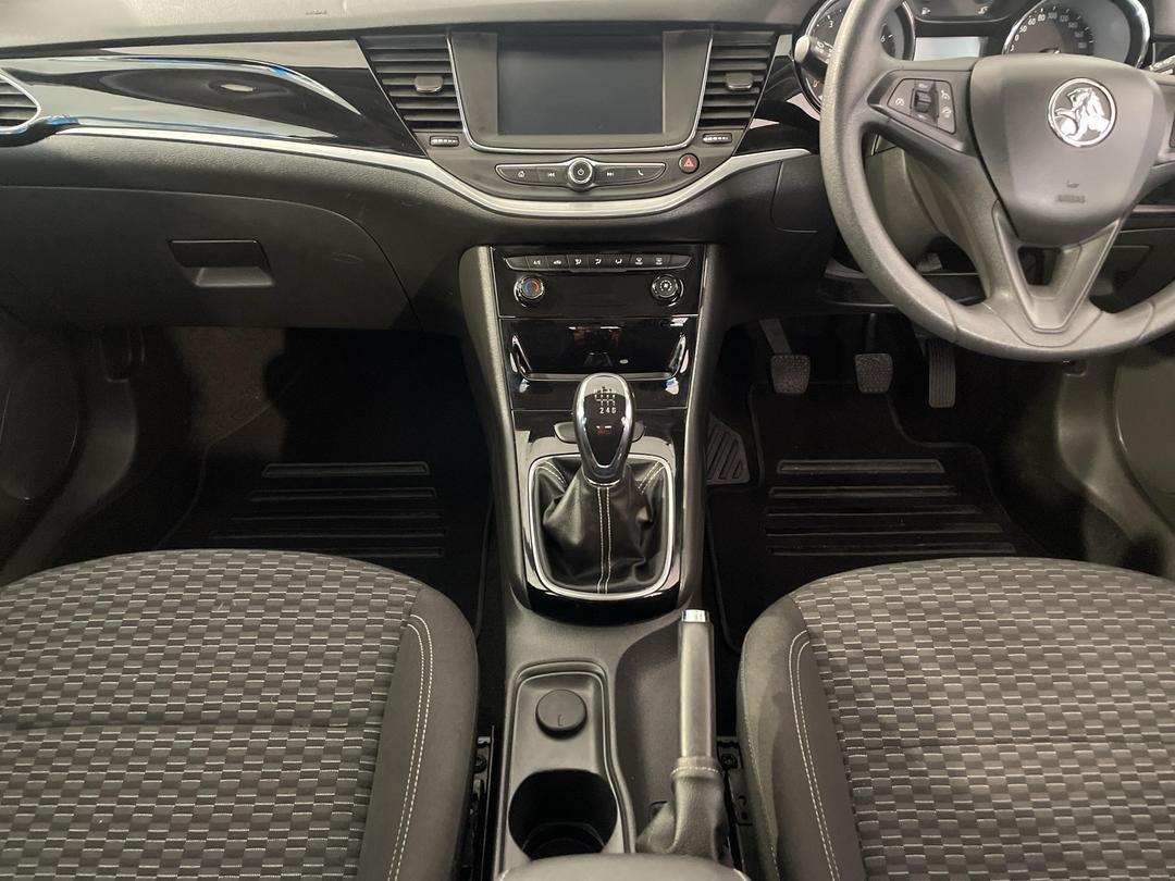 Photo '18' of Holden Astra