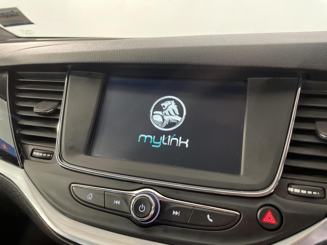 Photo '28' of Holden Astra