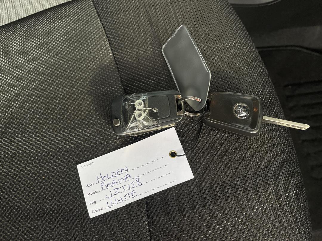 Photo '15' of Holden Barina CD