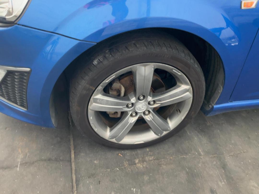 Photo '4' of Holden Barina RS