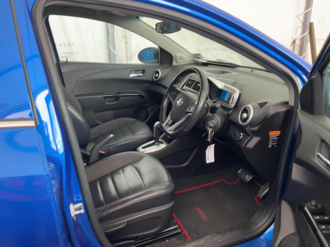 Photo '14' of Holden Barina RS