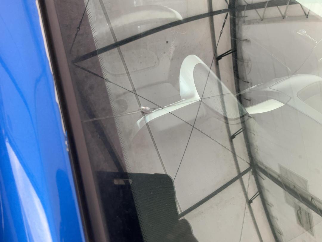 Photo '23' of Holden Barina RS