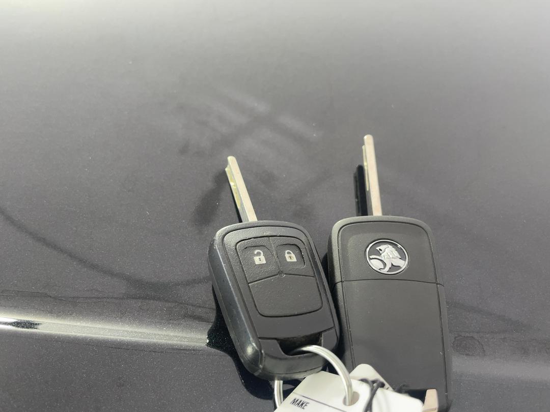 Photo '22' of Holden Barina