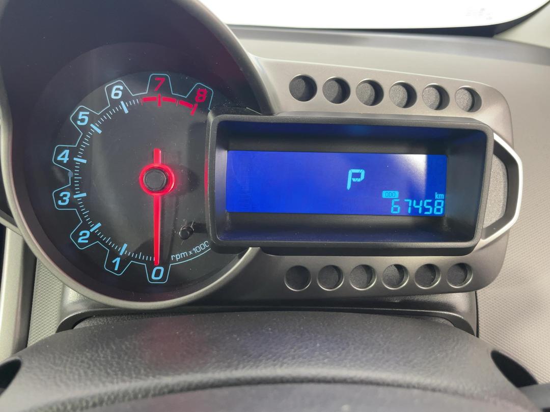 Photo '21' of Holden Barina