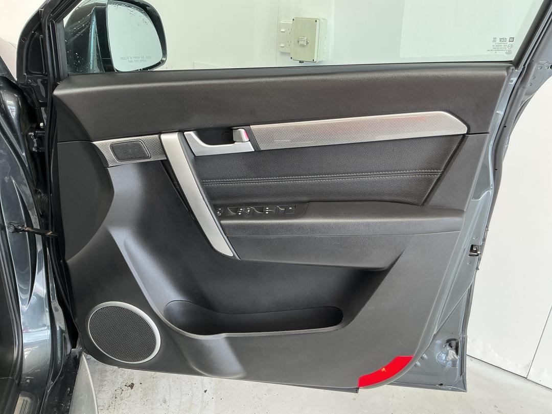 Photo '15' of Holden Captiva 7