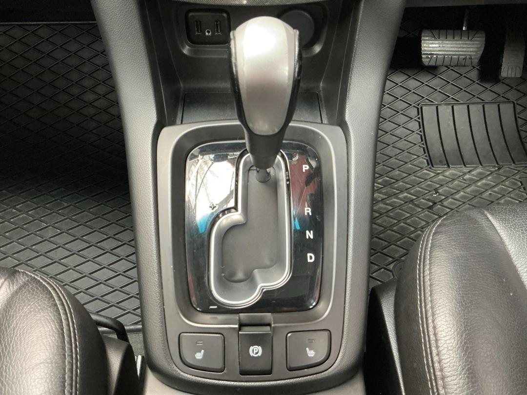 Photo '23' of Holden Captiva 7