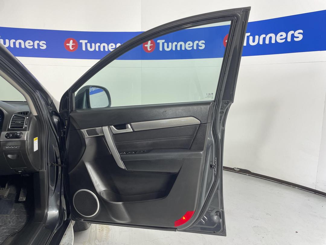 Photo '15' of Holden Captiva 7