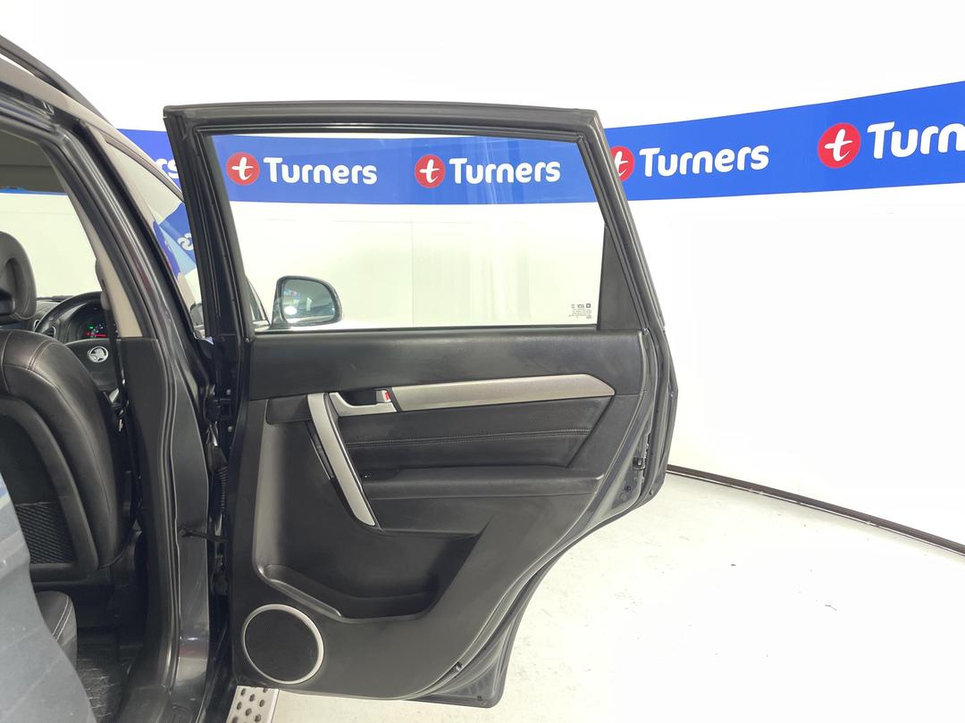 Photo '19' of Holden Captiva 7