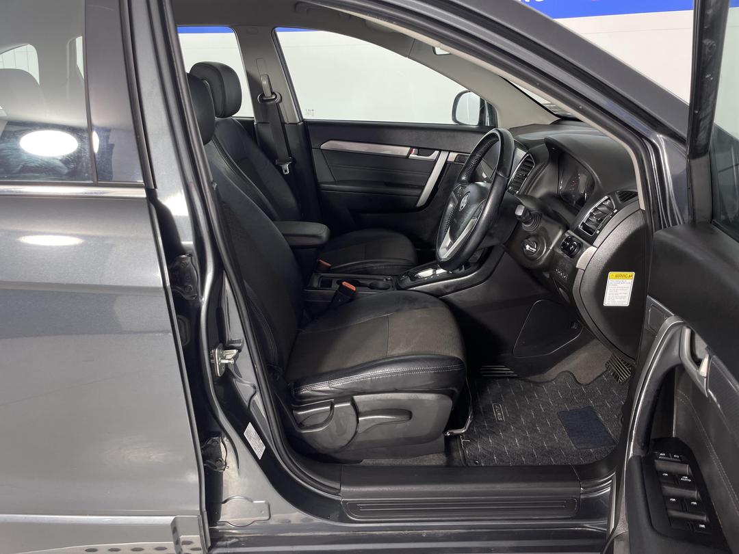 Photo '16' of Holden Captiva 7