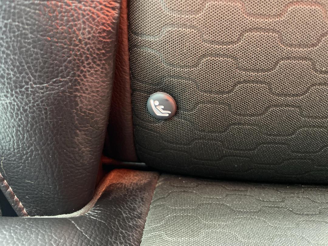 Photo '23' of Holden Captiva 7